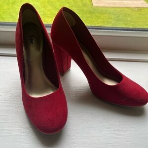 FIONI Clothing Bold Red Heels